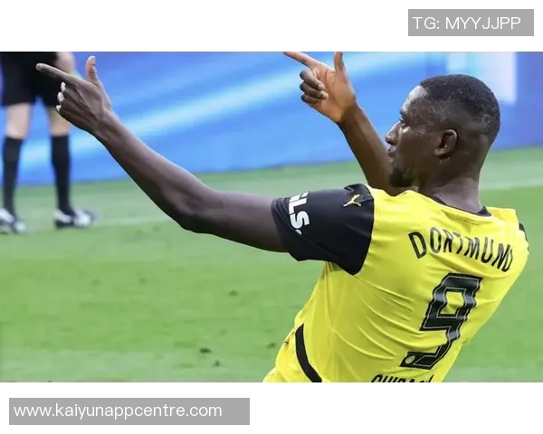 多特蒙德锋线新星吉拉西表现惊艳开赛7场斩获6球2助攻 多特蒙德锋线新星吉拉西表现惊艳开赛7场斩获6球2助攻