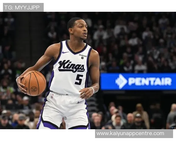 比尔盛赞莱昂纳德天赋卓越称其为篮球历史顶尖球员之一 比尔盛赞莱昂纳德天赋卓越称其为篮球历史顶尖球员之一