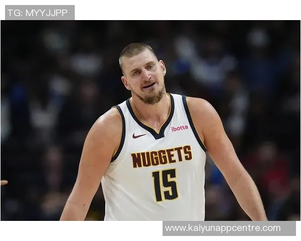 约基奇半场状态火热5投4中轻松斩获14分5篮板2助攻