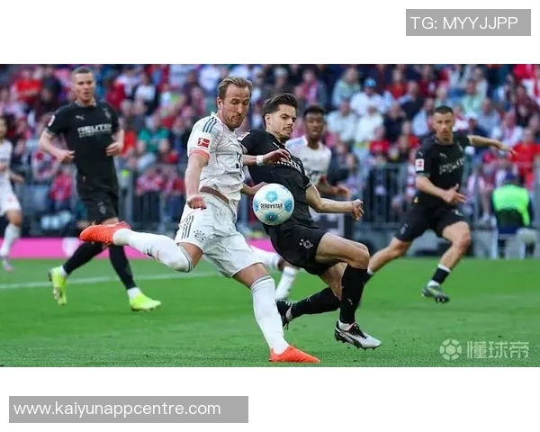 拜仁近期对门兴表现出色四场全胜创下自1965年以来最佳战绩 拜仁近期对门兴表现出色四场全胜创下自1965年以来最佳战绩