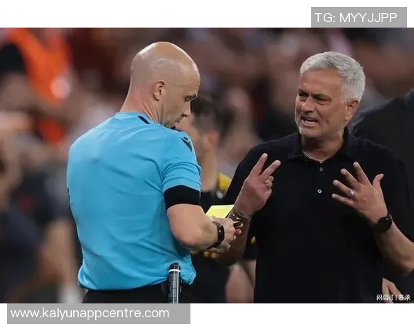 泰勒回忆欧联决赛遭围堵经历称并无重大误判影响比赛结果