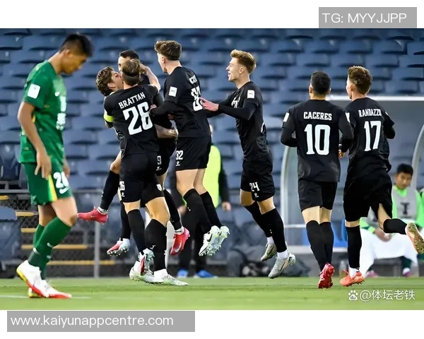 张源亲自送别塞蒂恩期待未来继续交流与指导 张源亲自送别塞蒂恩期待未来继续交流与指导