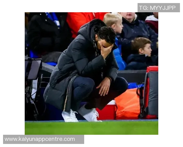 阿苏埃表现起伏不定一球难掩失误频频与球权流失