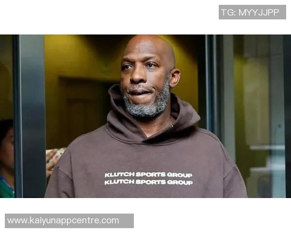 加内特误以为出席聚会却是牌局活动结果提前离场引发关注 加内特误以为出席聚会却是牌局活动结果提前离场引发关注