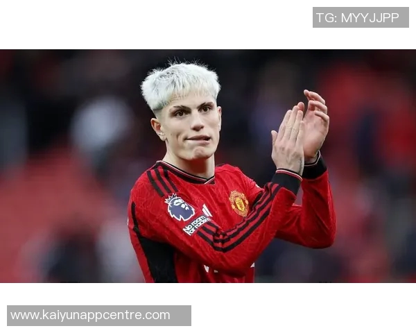 费内巴切冬窗求购莱万遭拒绝球员希望留队至明夏 费内巴切冬窗求购莱万遭拒绝球员希望留队至明夏