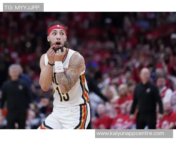 阿尔瓦拉多表现抢眼全场最高24分三分球命中率高达545 阿尔瓦拉多表现抢眼全场最高24分三分球命中率高达545