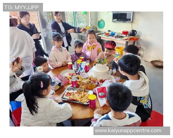 祝方昊生日快乐愿你在新的一岁里梦想成真幸福常伴每一天都充满欢笑