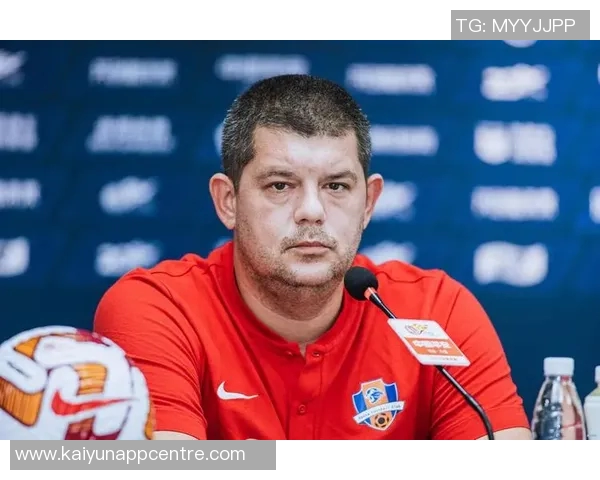 科隆博称德罗西提升球队士气米兰已成历史不再提及